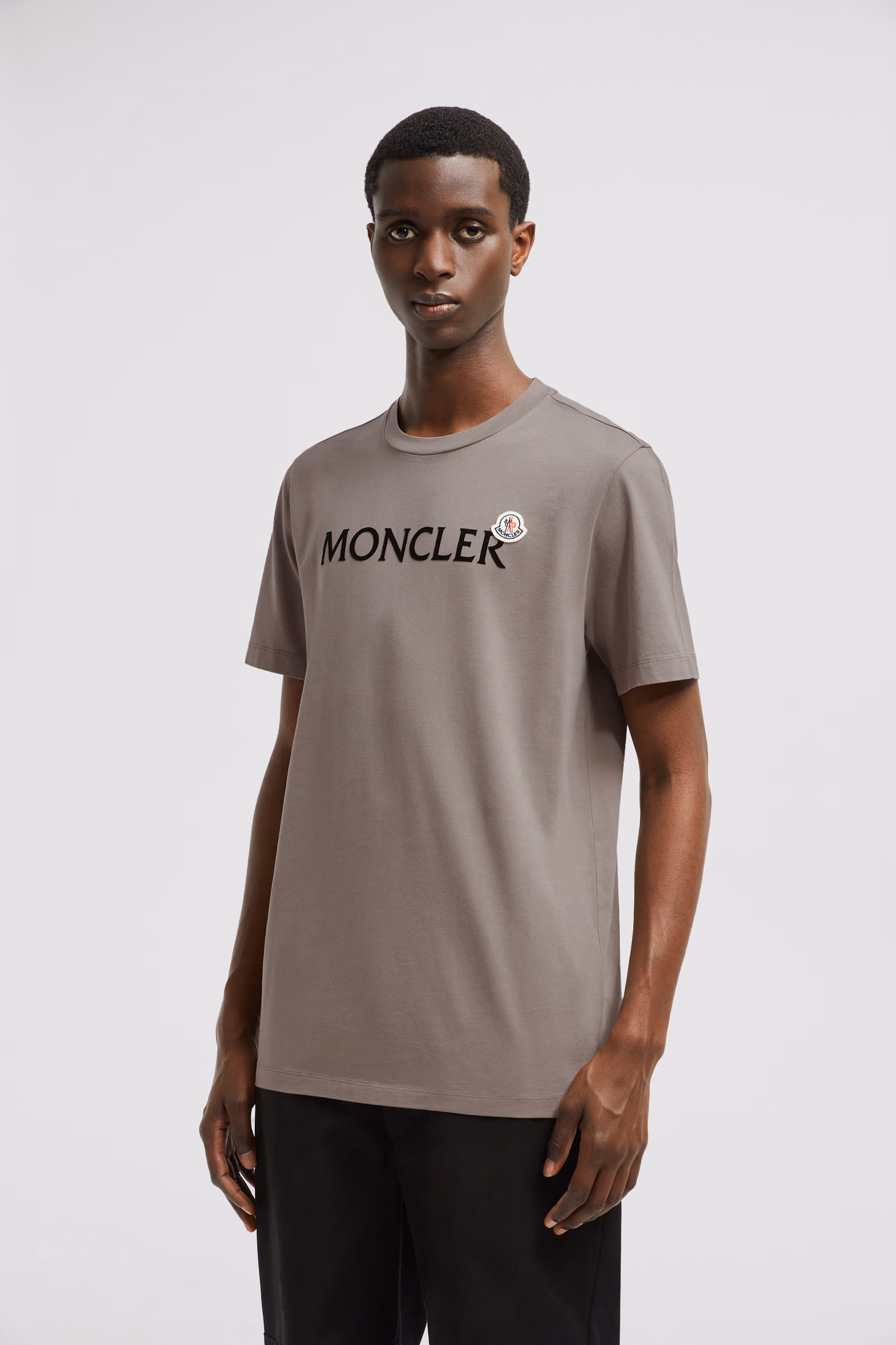 Flocked Logo Cotton T-Shirt Men Grey Moncler 3